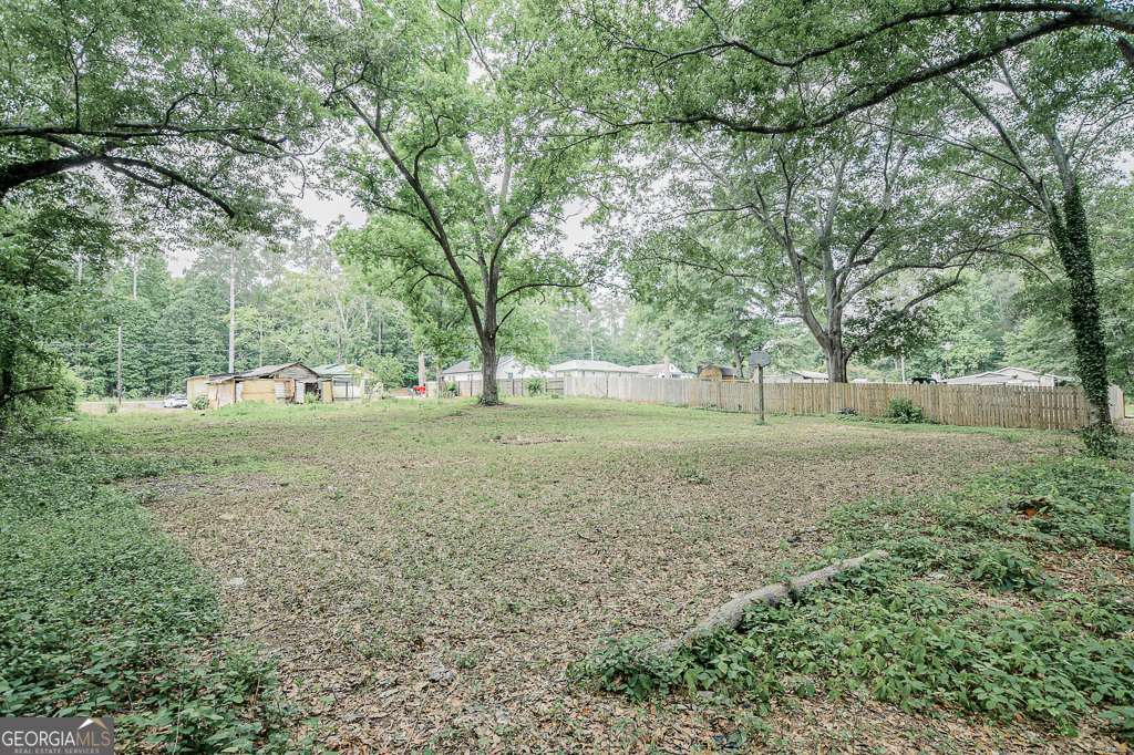 3700 Moore RD