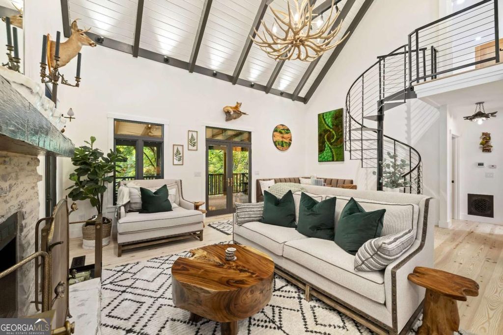 Photo of 7670 Hiawassee Wilderness Trl, Hiawassee, GA 30546 (MLS # 10650525)