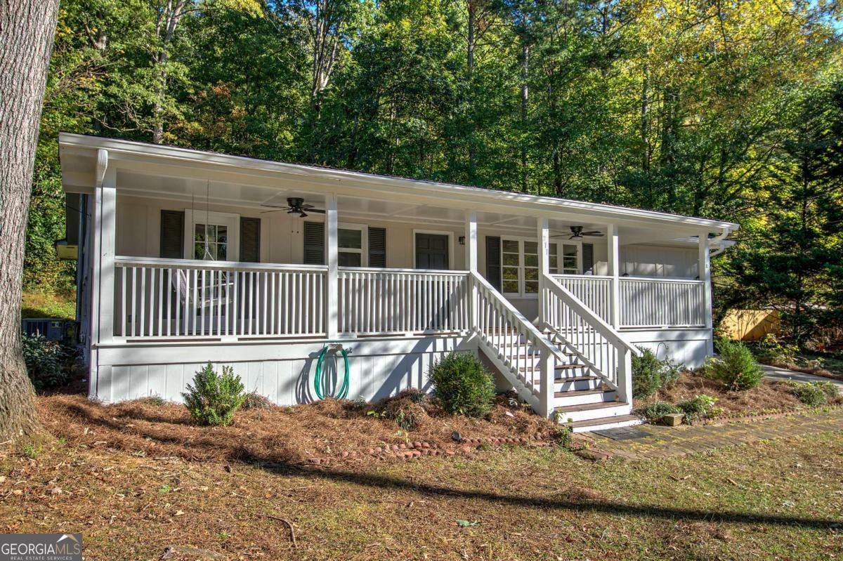 211 Alfred AVE SE