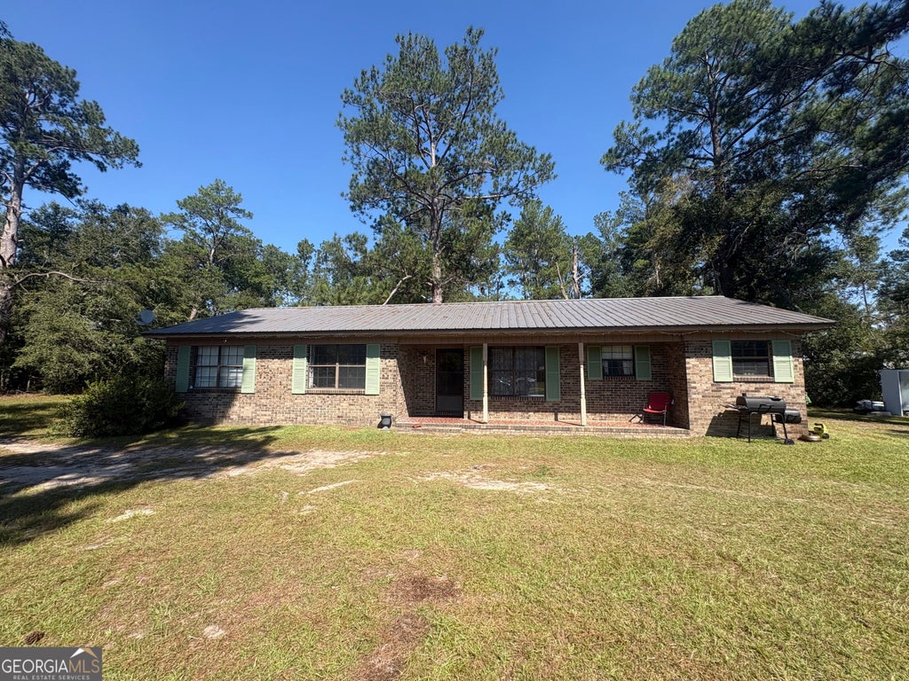 Photo of 936 W McRae Street, Mount Vernon, GA 30445 (MLS # 10879467)