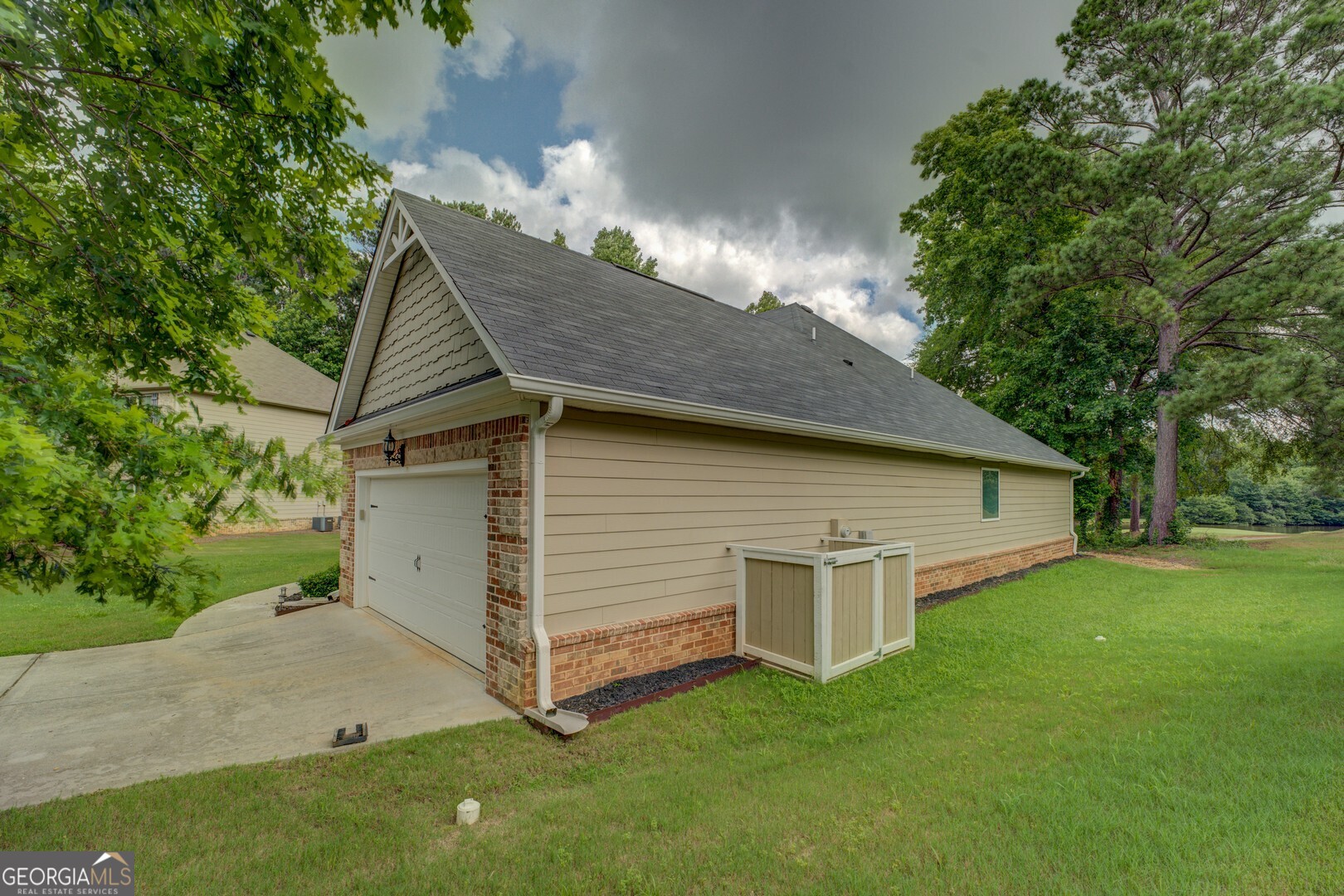 9187 Plantation CIR