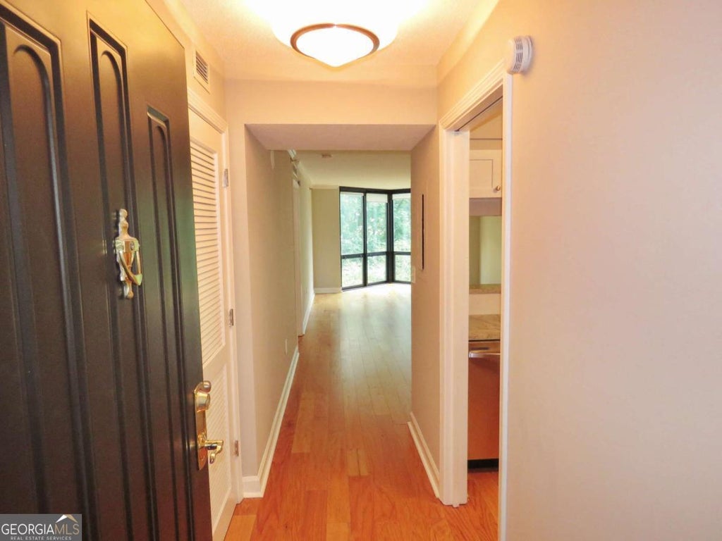 Photo of 2870 Pharr Court South NW #407, Atlanta, GA 30305 (MLS # 10810910)
