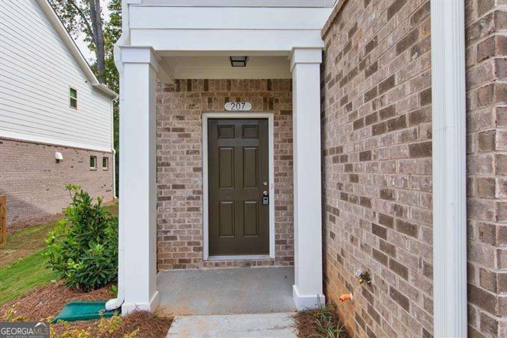 Photo of 207 Jonquil Spring Drive, Woodstock, GA 30188 (MLS # 10640700)