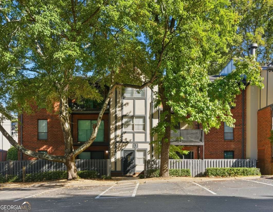 Foxcroft - Residential
