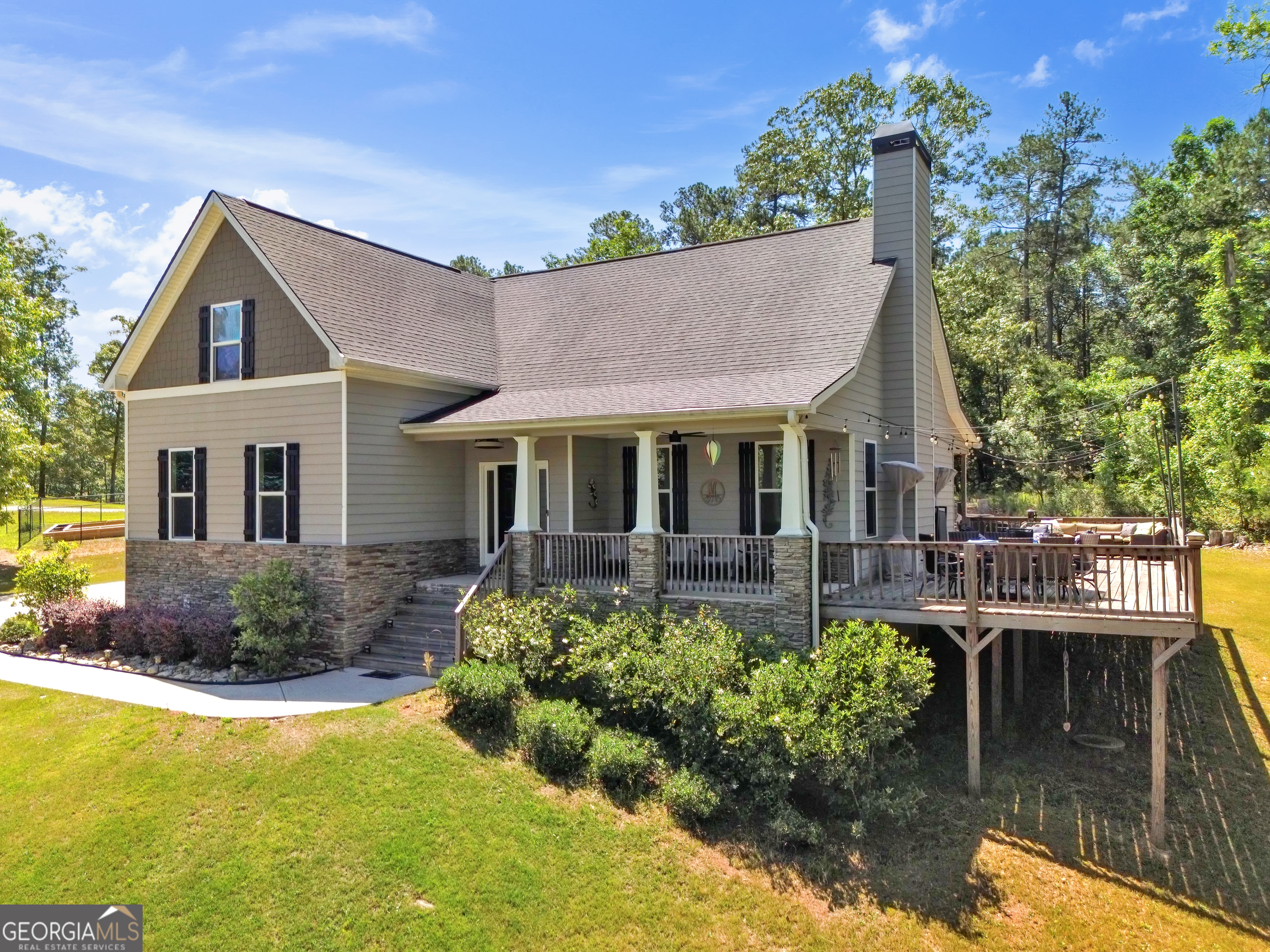 202 Riverpoint WAY