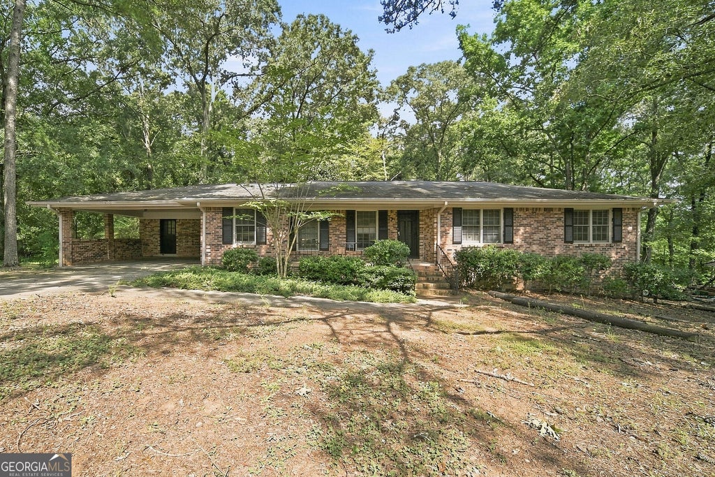 Photo of 10134 Westview Drive SW, Covington, GA 30014 (MLS # 10840769)