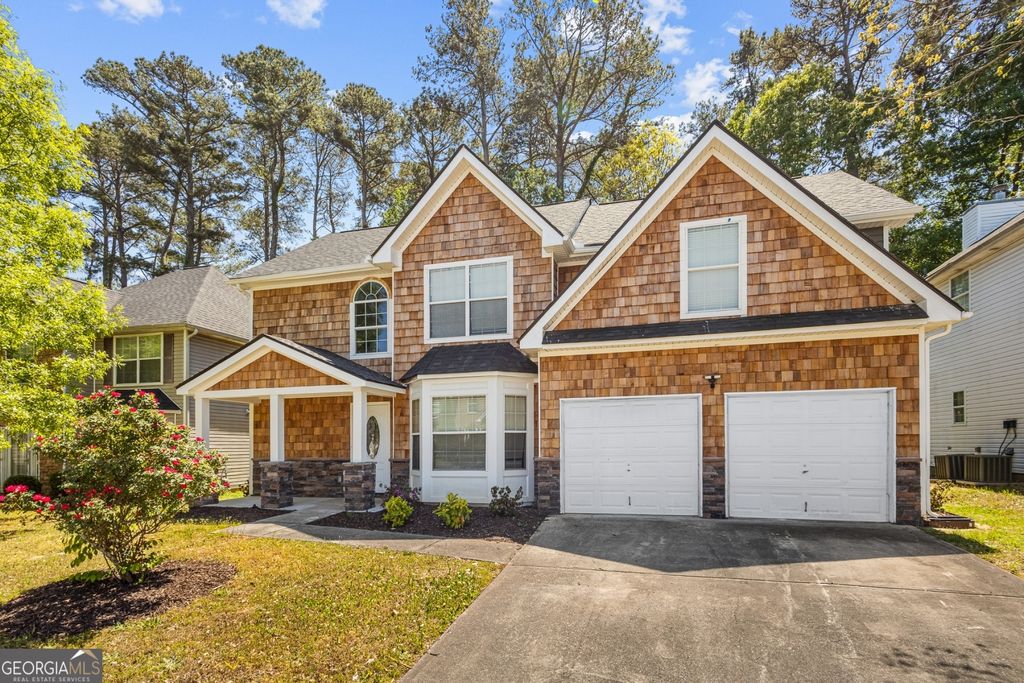 Photo of 8603 Regent Street, Jonesboro, GA 30238 (MLS # 10753287)