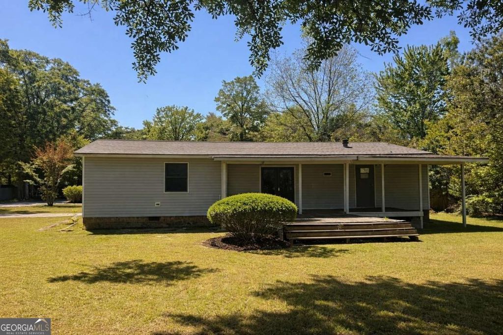 Photo of 201 Rogers Street, Mcdonough, GA 30253 (MLS # 10730433)