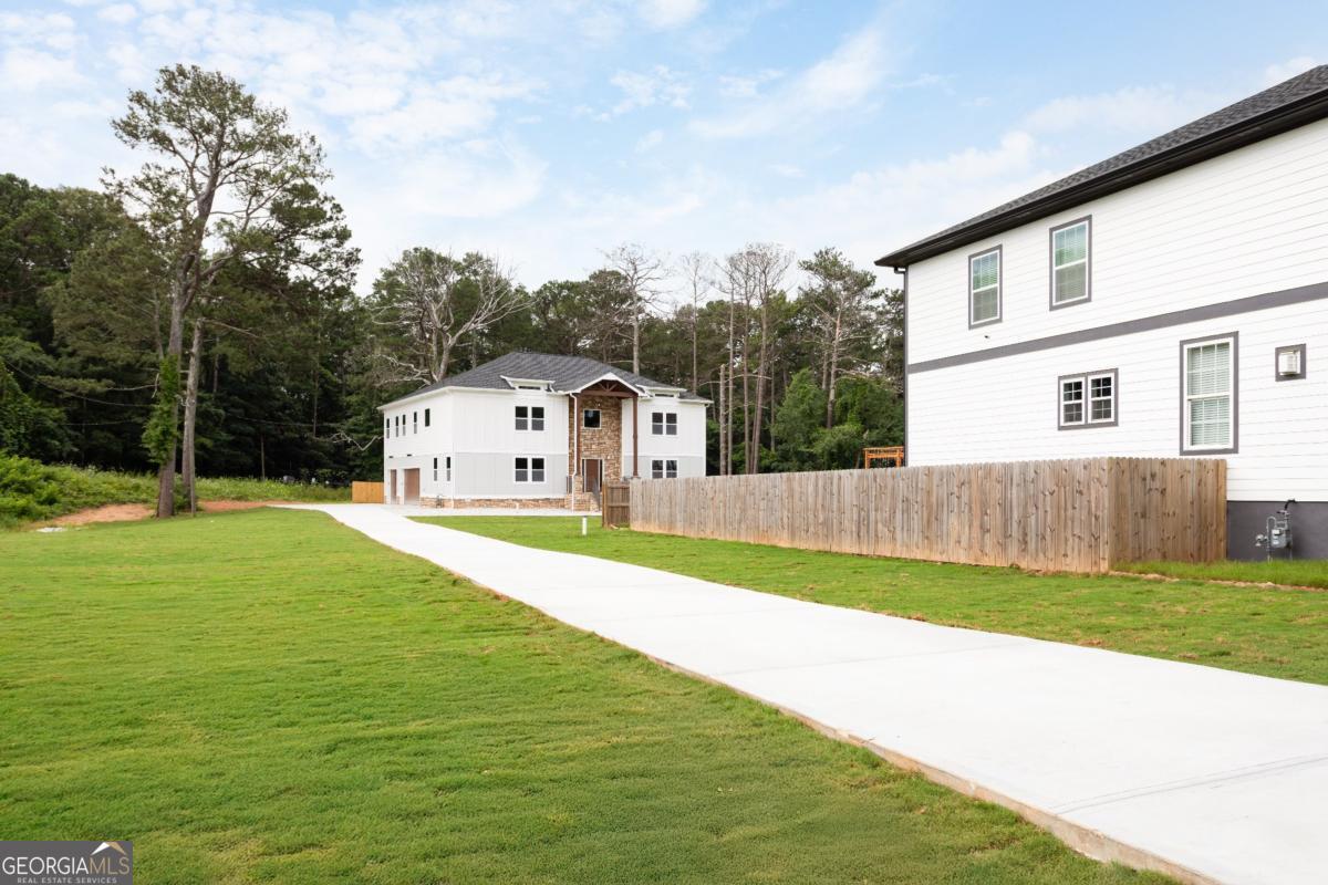 2369 Mcafee RD