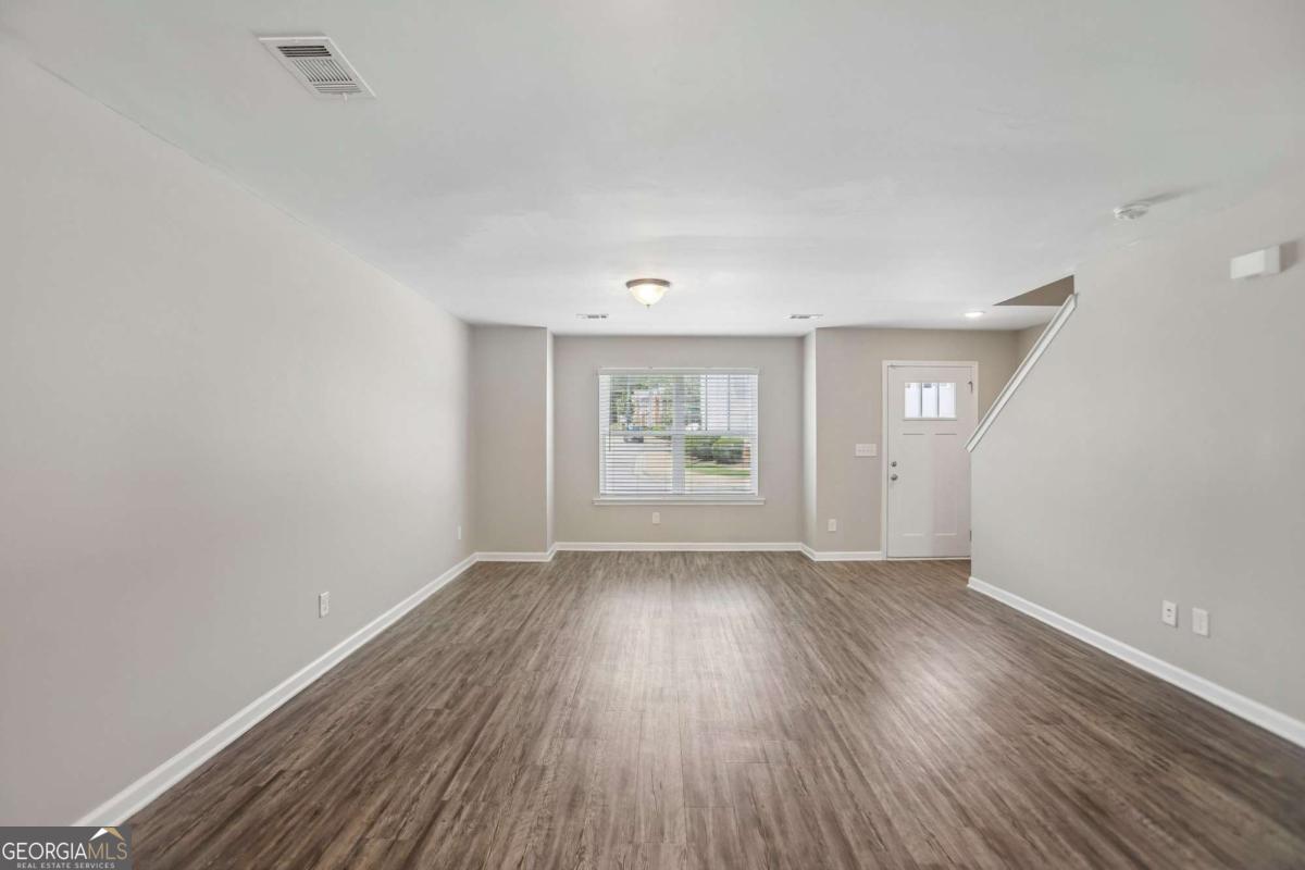 4422 Pinscher ST