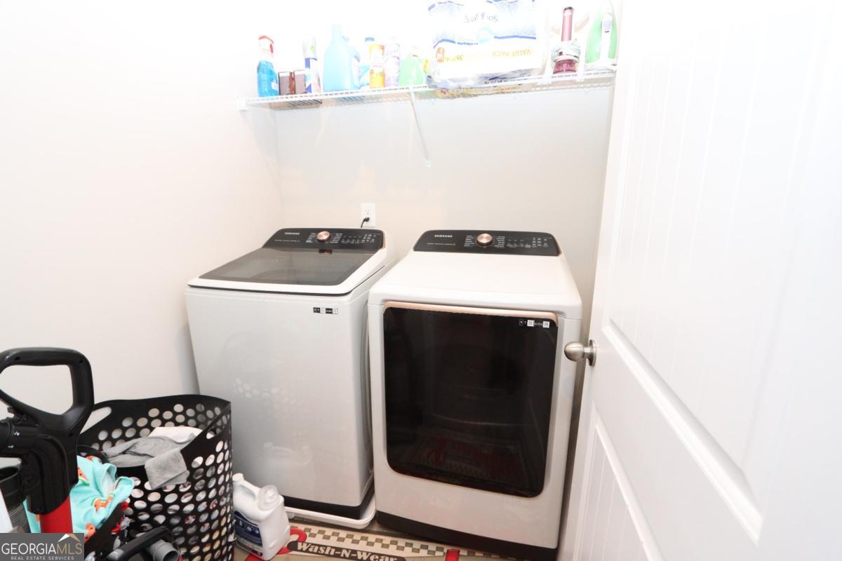 THACKER FARM - Residential