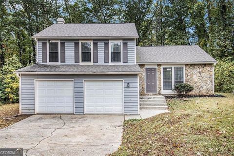 Photo of 5268 Fox Path, Stone Mountain, GA 30088 (MLS # 10634278)