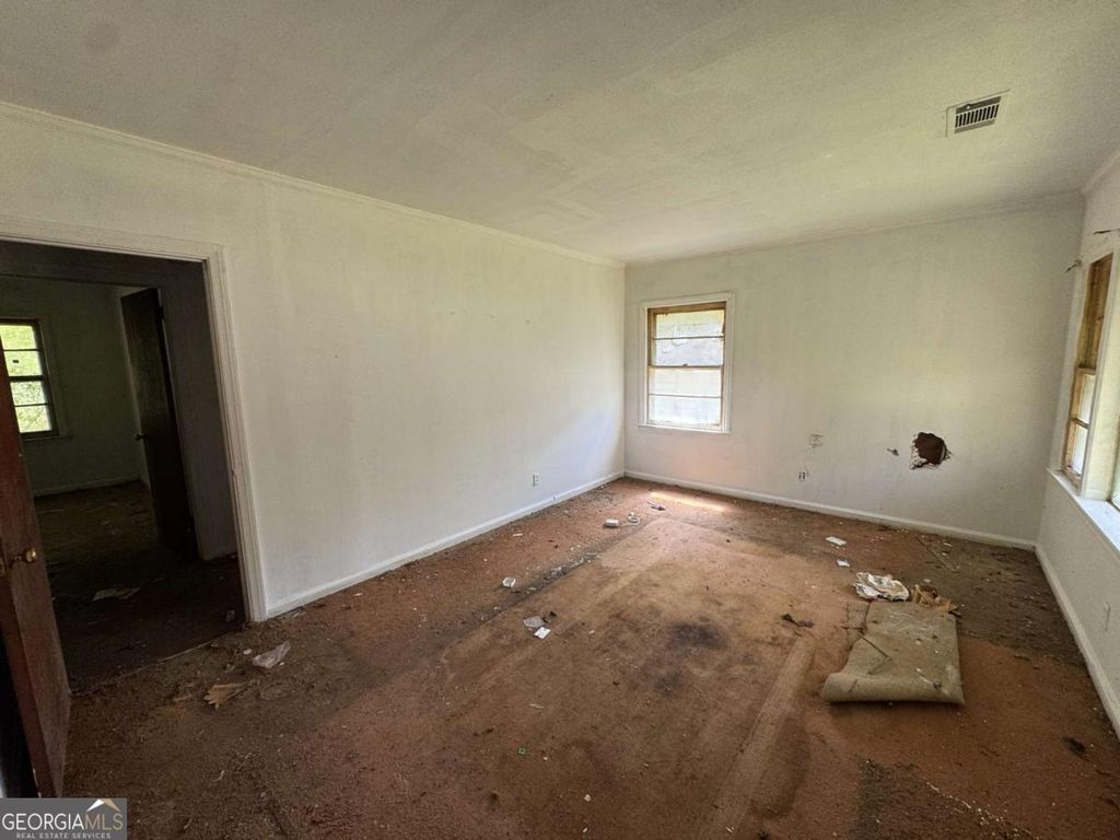 Photo of 2972 Pearl Street, Atlanta, GA 30344 (MLS # 10722924)