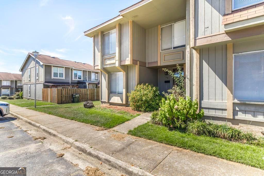 140 Stoneridge DR