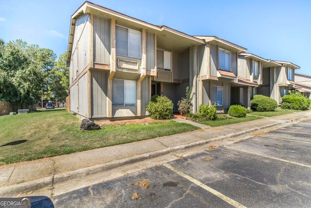 140 Stoneridge DR