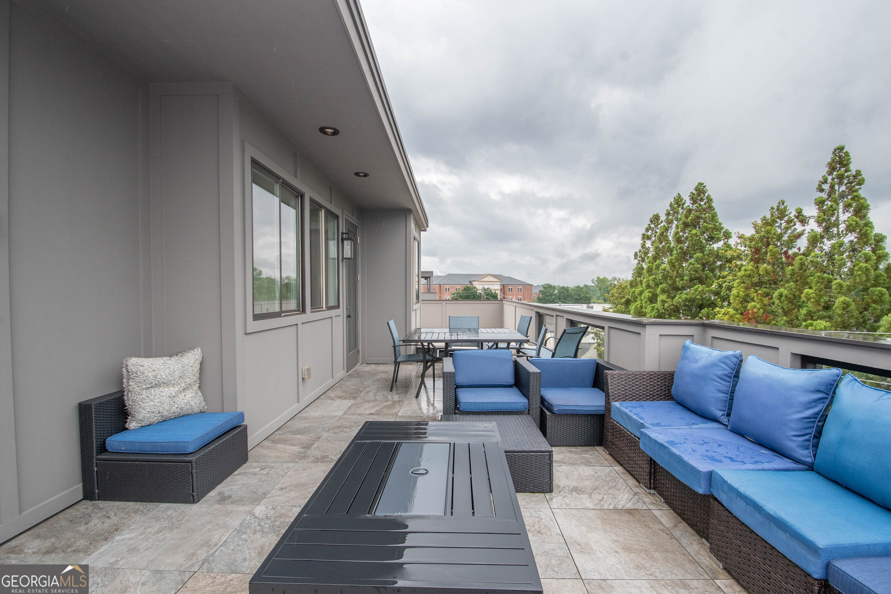 Newnan, Georgia 30263, United States, 4 Bedrooms Bedrooms, ,4 BathroomsBathrooms,Residential,Active,143978