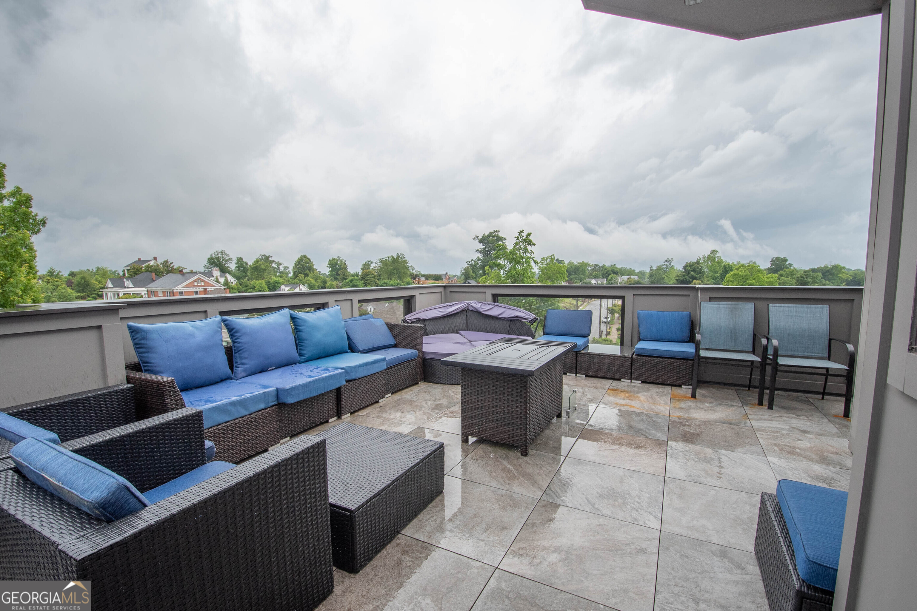 Newnan, Georgia 30263, United States, 4 Bedrooms Bedrooms, ,4 BathroomsBathrooms,Residential,Active,143978