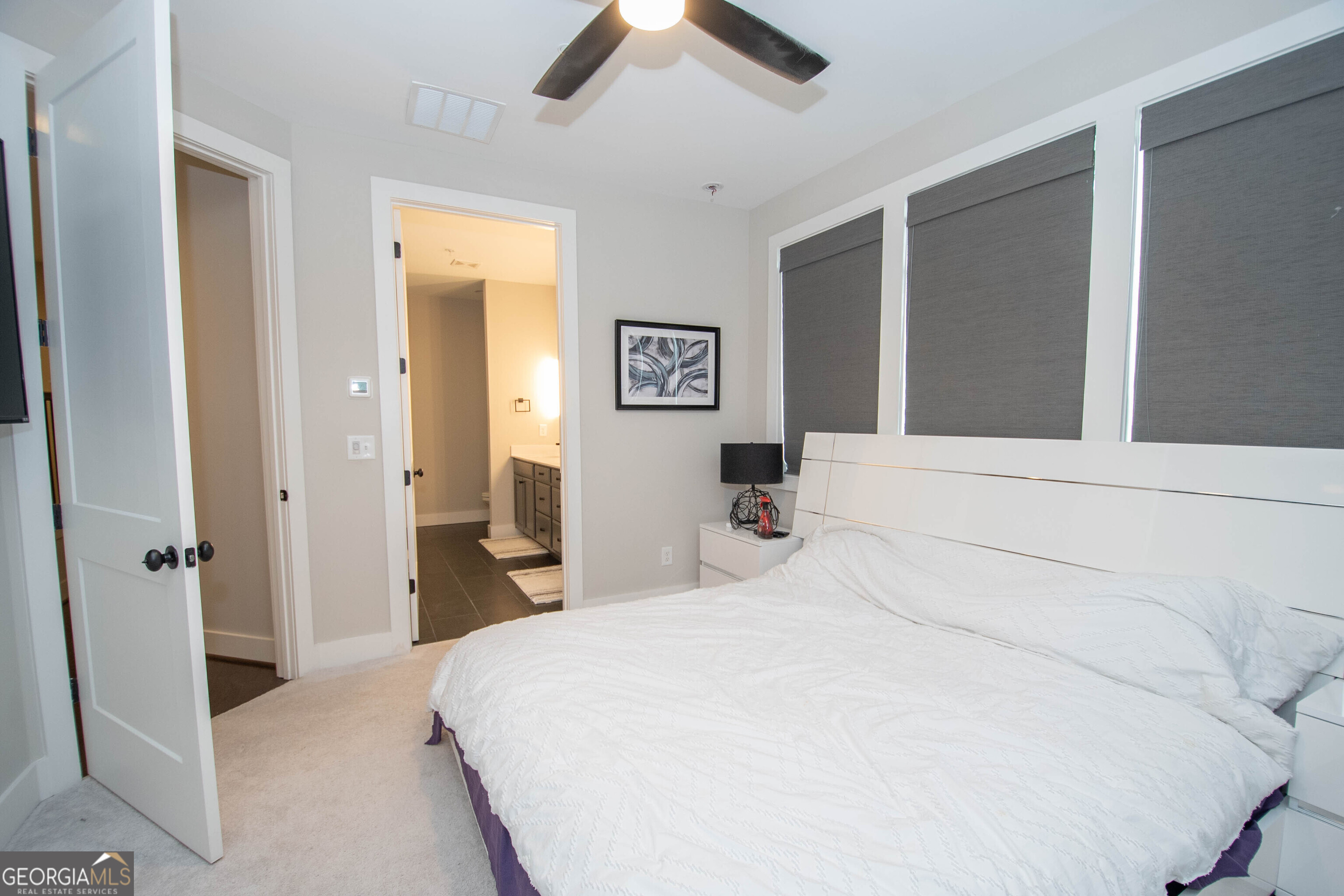 Newnan, Georgia 30263, United States, 4 Bedrooms Bedrooms, ,4 BathroomsBathrooms,Residential,Active,143978