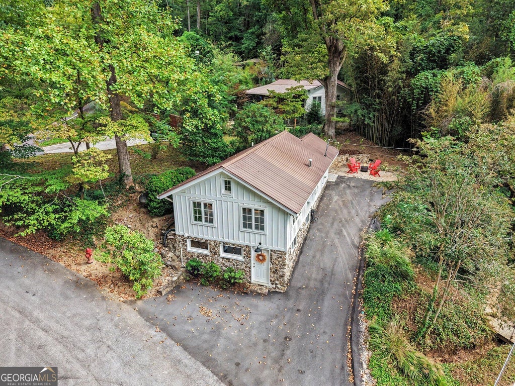 Photo of 762 Valley Street, Clayton, GA 30525 (MLS # 10852795)