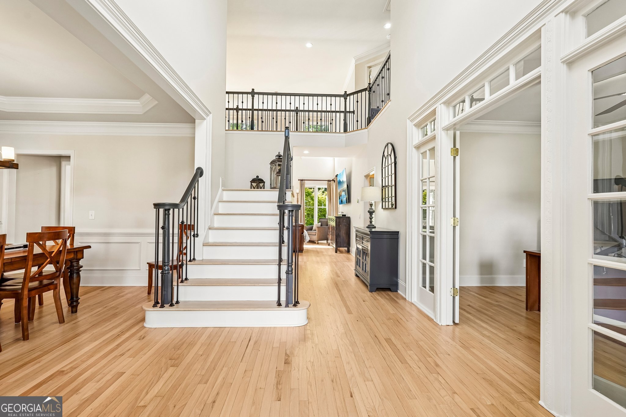 3725 Horizon CT