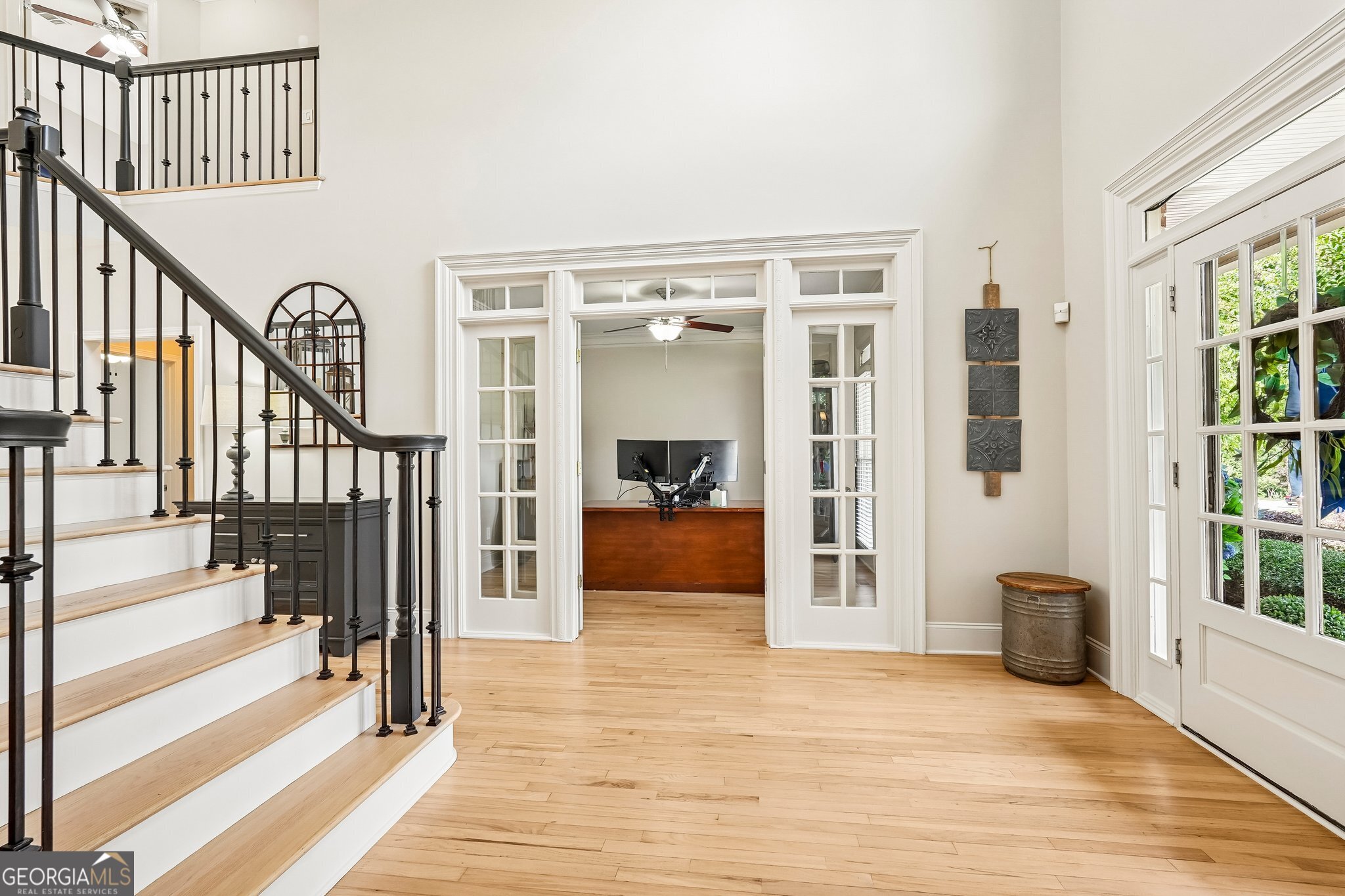 3725 Horizon CT