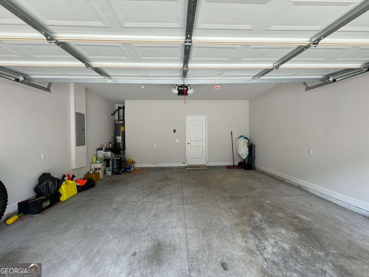 6234 Hickory Lane CIR