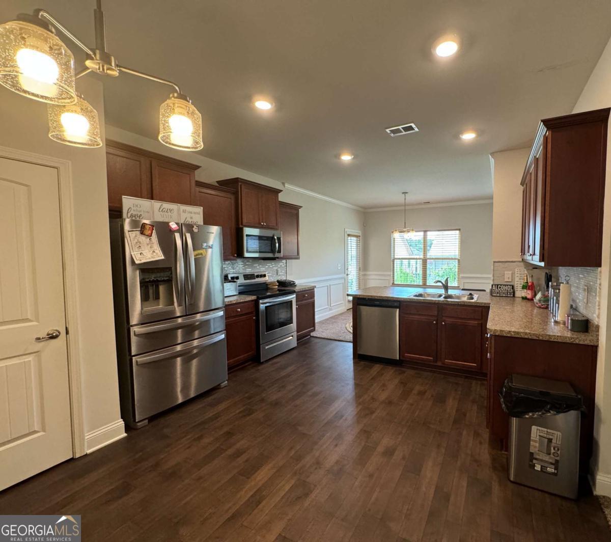 6234 Hickory Lane CIR