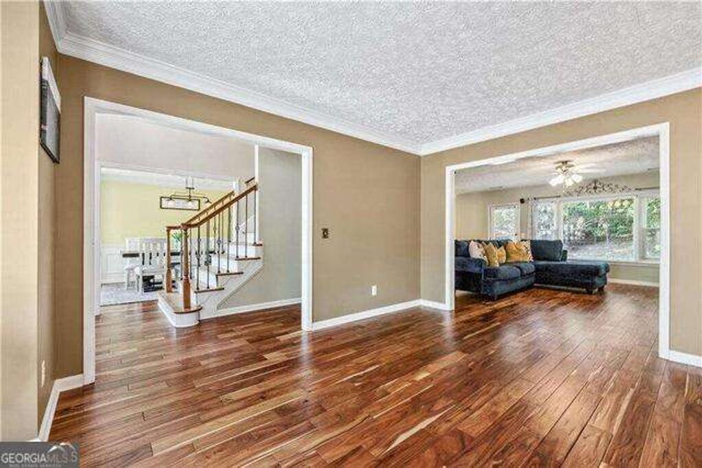 Photo of 2152 MARNE Glen NW, Kennesaw, GA 30152 (MLS # 10659465)