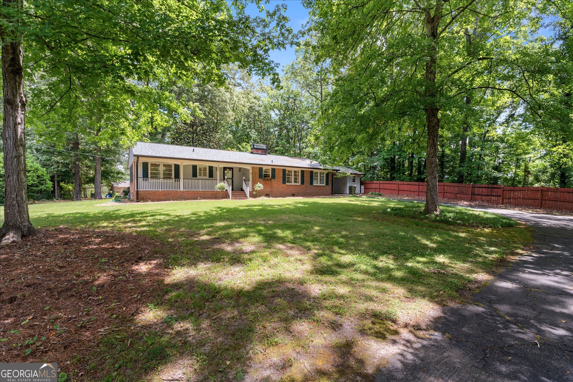 206 Ridley Dr