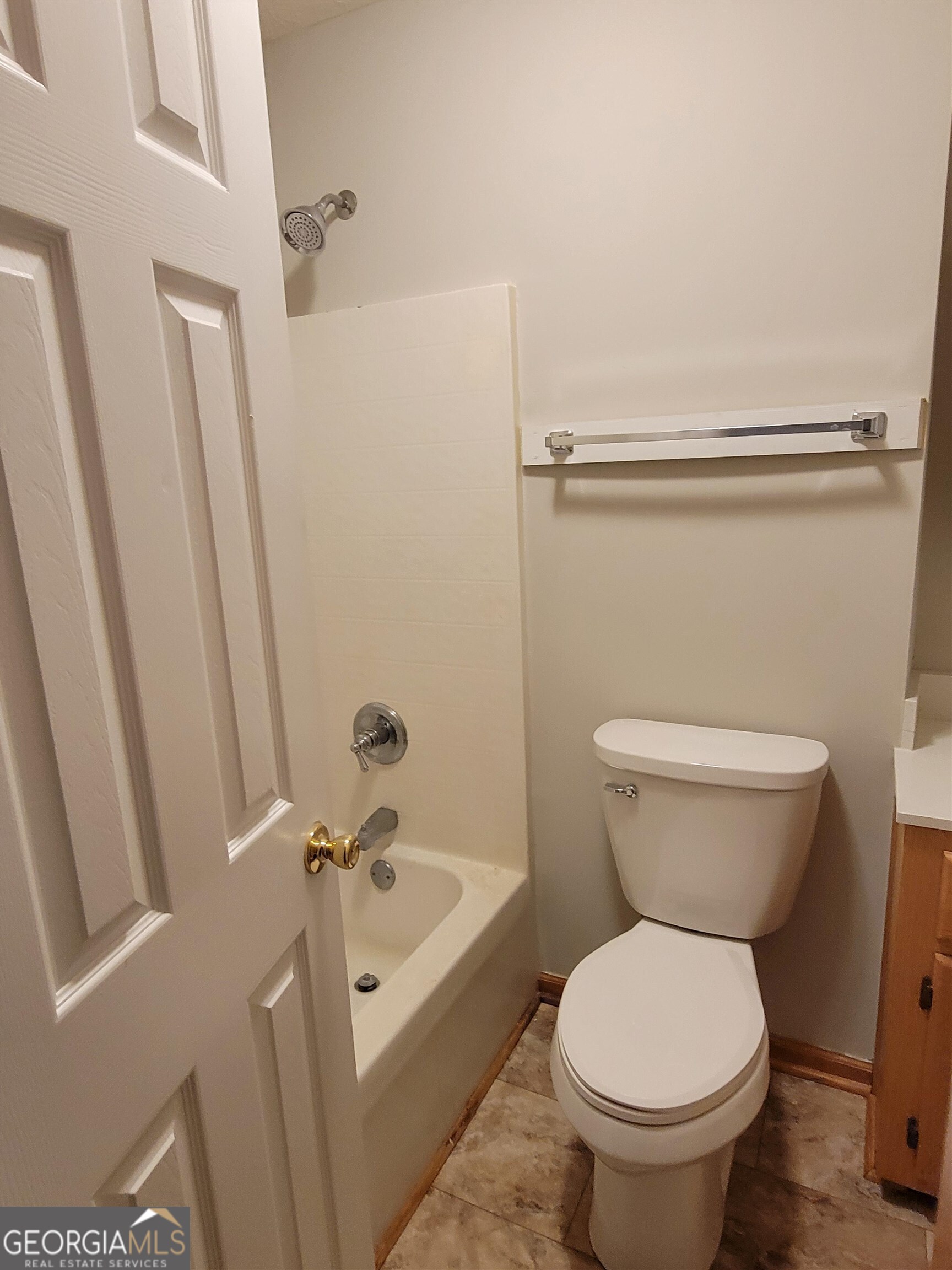 John T. Mitchell - Residential Lease