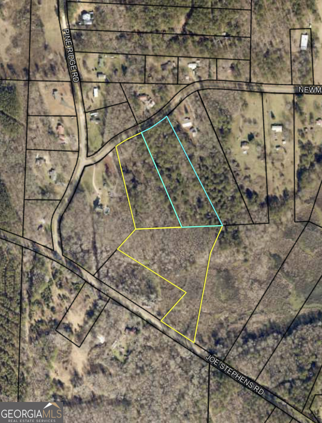 15.74 private acres in northeast Heard County. Perfect spot for anyone looking to homestead. Zoned Rural Development this property is plated as 3 lots and fronting on Newman and Joe Stephens Road, they are being sold together. A wet Weather stream runs between the two lots on Newman Road with a large stream running through the lot on Joe Stephens. Tracts 6, 7, and 17 of the attached survey.
