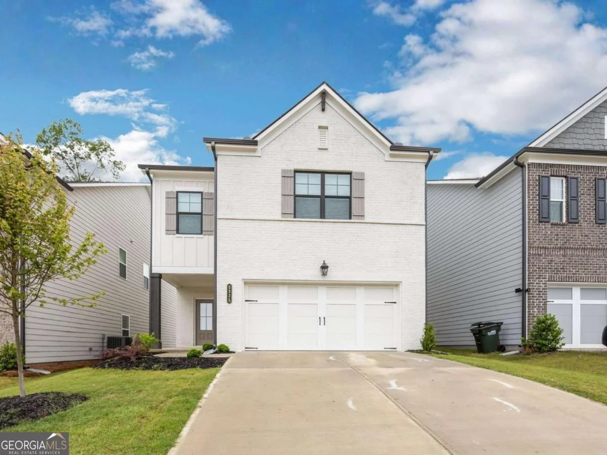 5325 Fox Hill Lane