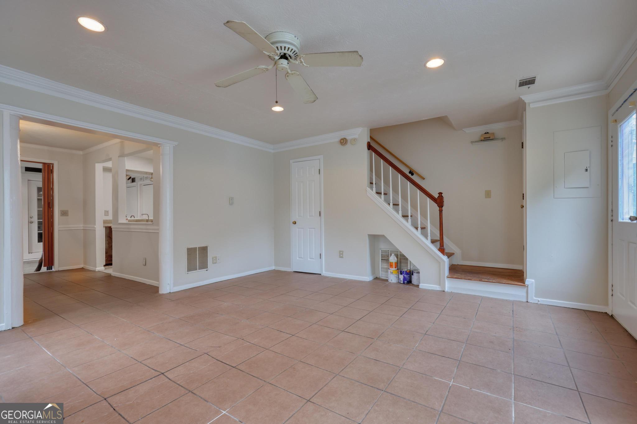 3722 Jamestown CT