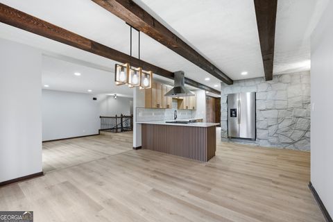 MLS: 10728485