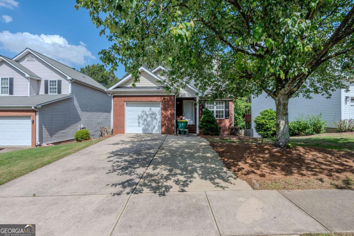 152 Stoneforest DR