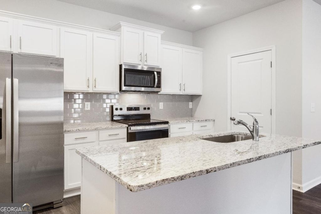 Photo of 405 Whitehorse Way #40, Conyers, GA 30253 (MLS # 10682020)