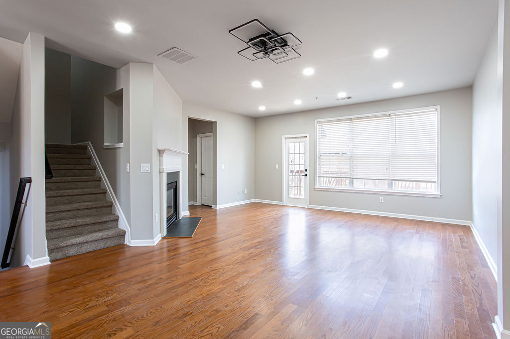 Westside Villas - Residential