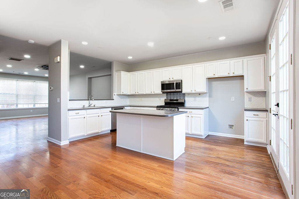 Westside Villas - Residential