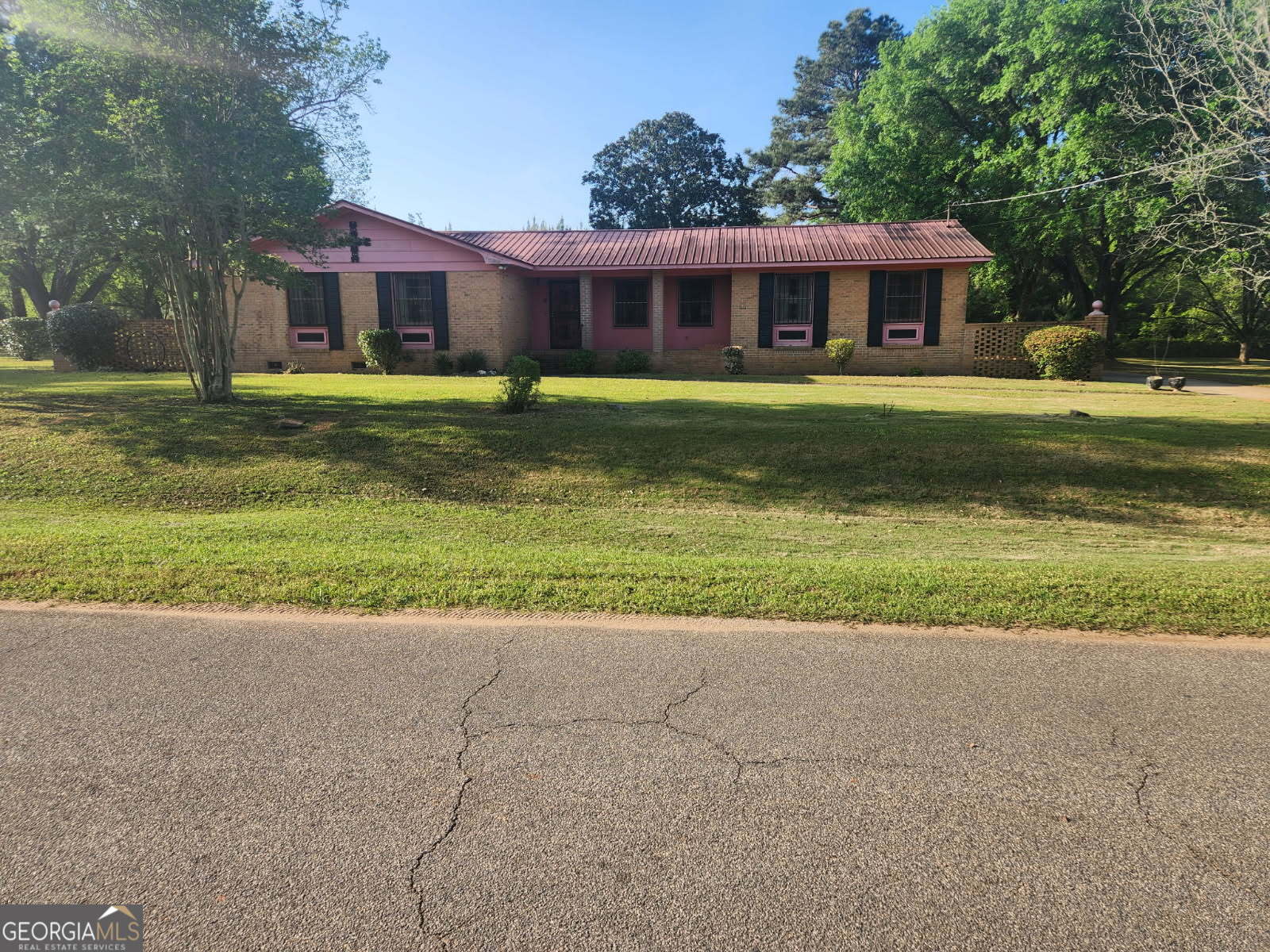 Listing image 1