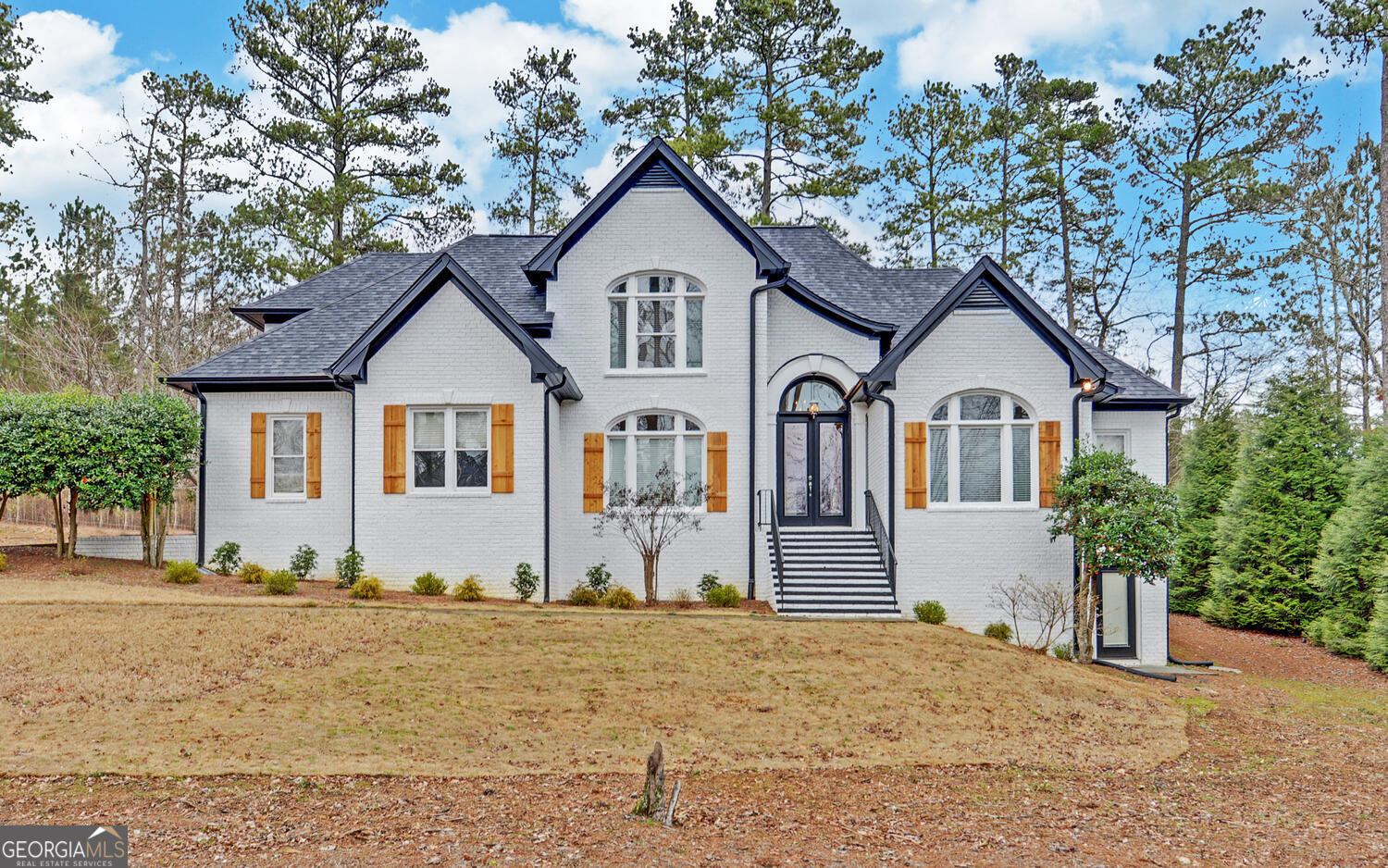 4 Irwin CT NW