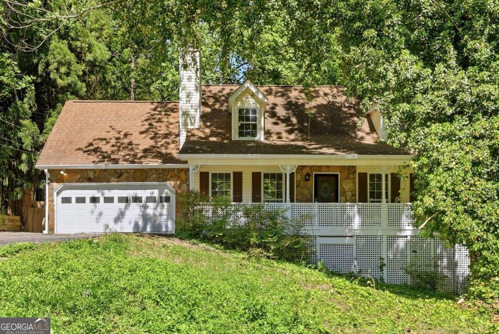 Photo of 4661 Spring Ridge Drive, Flowery Branch, GA 30542 (MLS # 10736026)