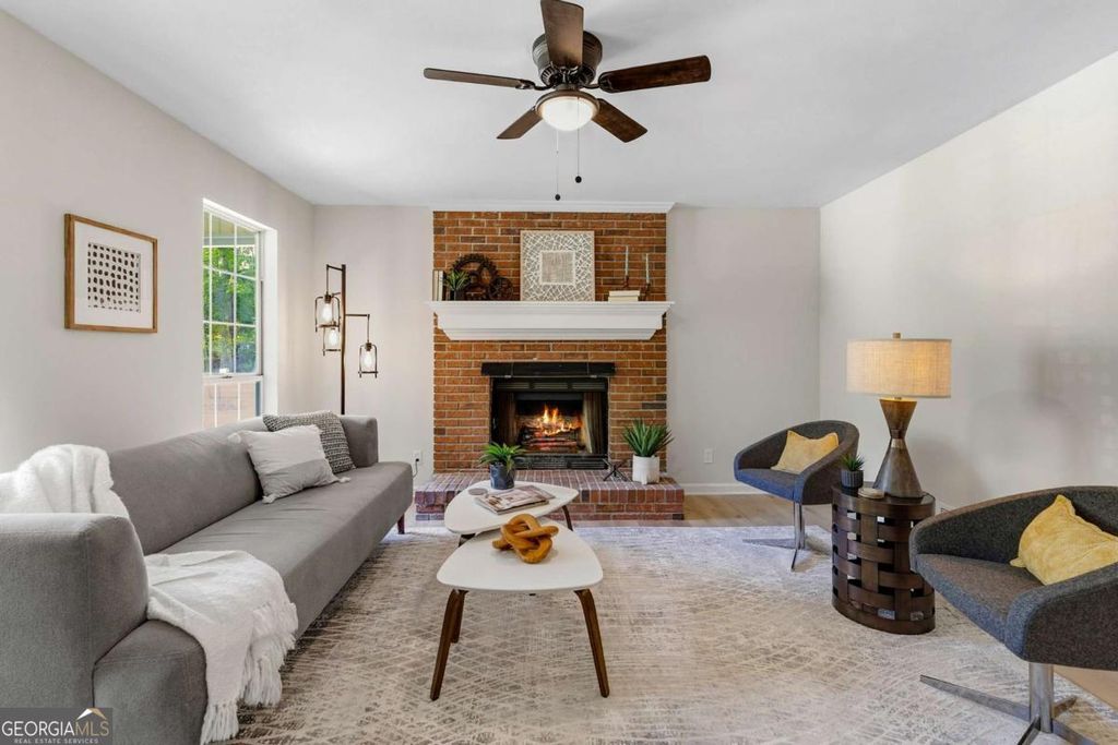 Photo of 4661 Spring Ridge Drive, Flowery Branch, GA 30542 (MLS # 10736026)