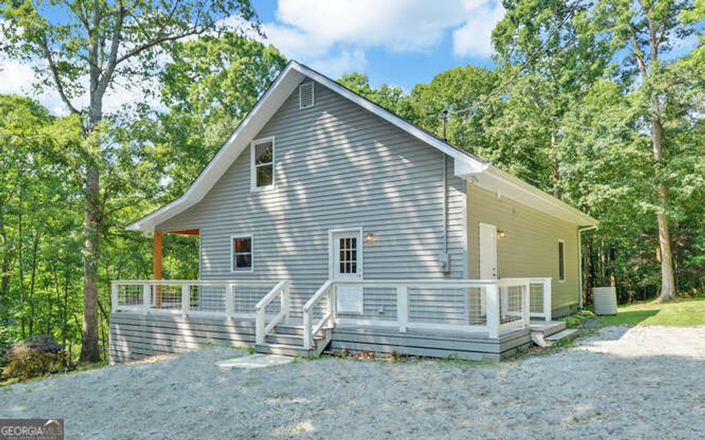 Photo of 749 Sunflower Drive, Hartwell, GA 30643 (MLS # 10701946)