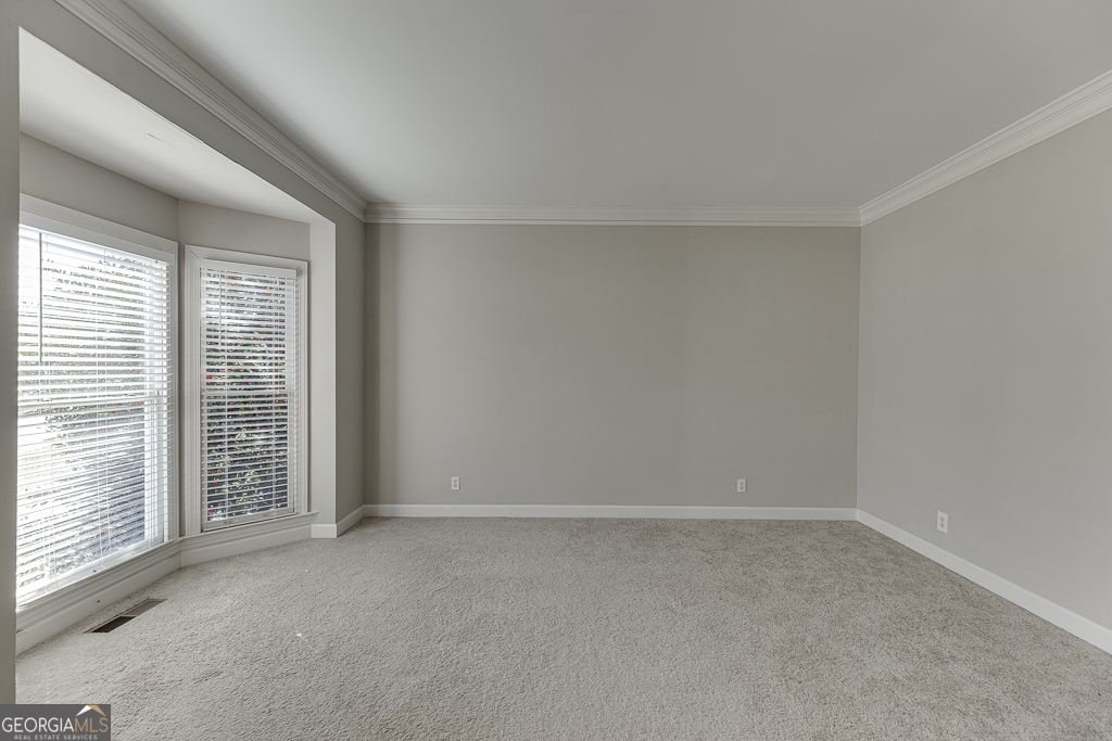 395 Highland Gate CIR