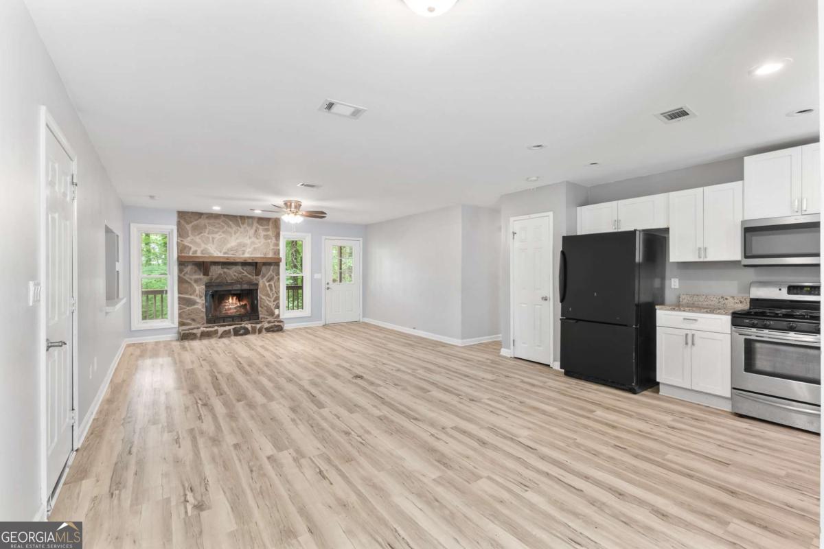 2467 Verner RD
