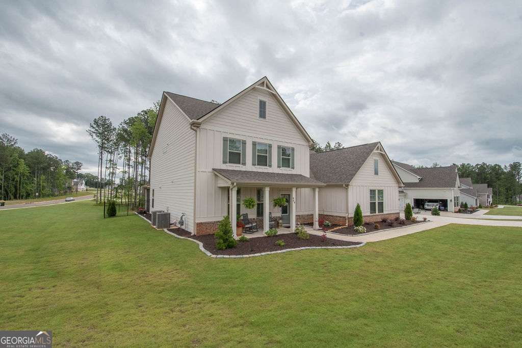449 Saddleridge TRL