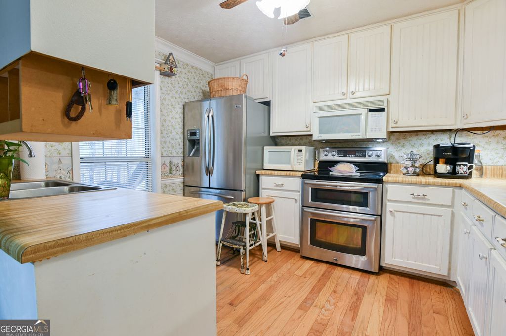 Photo of 1092 Chandler Haulk Road, Loganville, GA 30052 (MLS # 10706356)