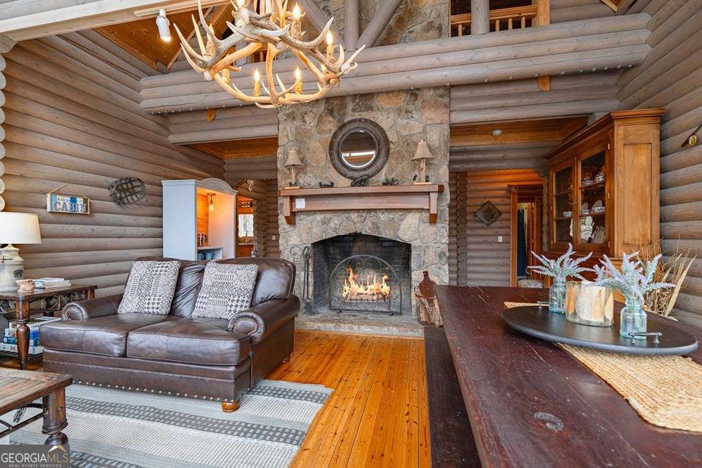 201 Mountainside PKWY