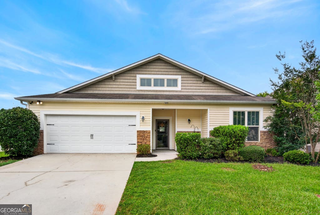 Photo of 402 Creekside Drive, Lagrange, GA 30240 (MLS # 10817507)