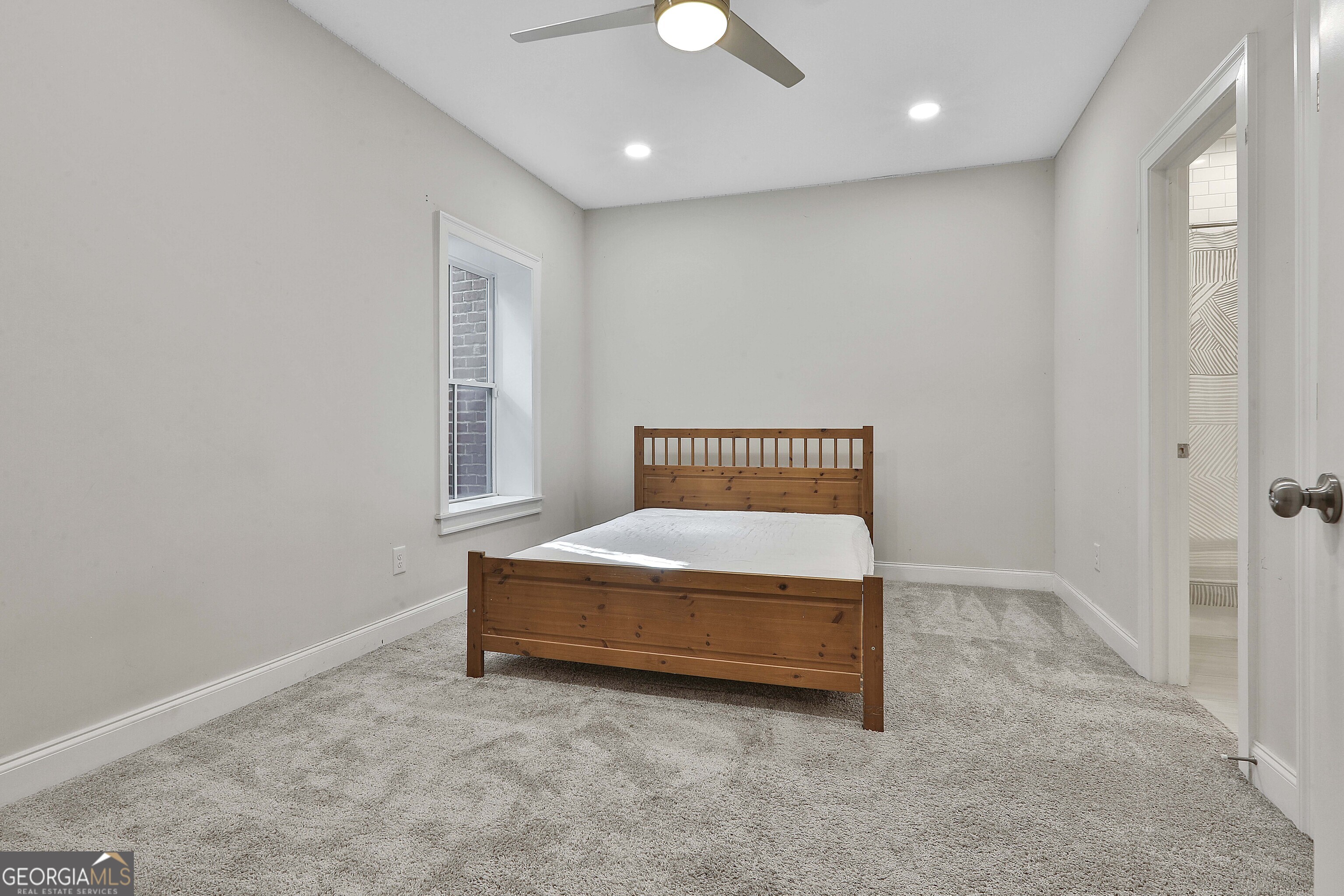 Decatur, Georgia 30033, United States, 4 Bedrooms Bedrooms, ,4 BathroomsBathrooms,Residential,Active,254999